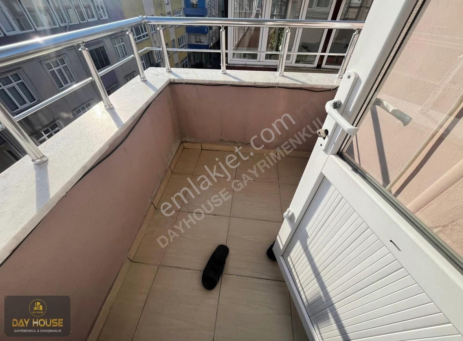 Day House'den Cadde Üzerinde Asansörlü Ferah Dubleks - Görsel 10