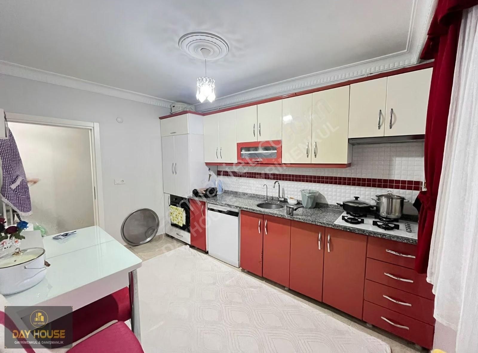 Day House'den Esentepe Mahallesinde 3+1 Masrafsız Daire - Görsel 2