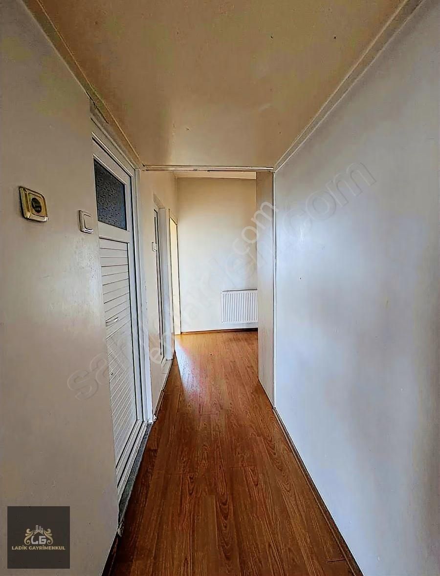 Aydınlıkevler Kent Plaza Yakını Yol İş Siteleri Kombili Kiralık - Görsel 11