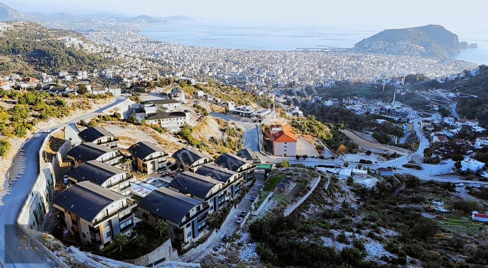 Tepe Mahallesinde Deniz Kale Manzaralı Eşyalı 4+1 Bahçe Dubleks - Görsel 2