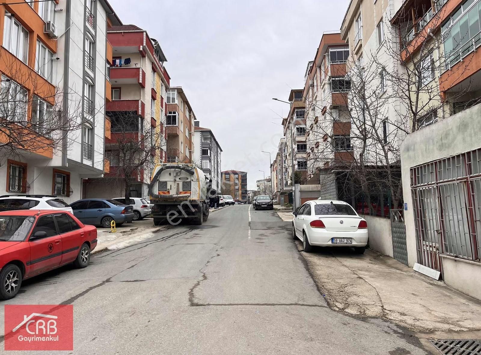 Okullara Yakın Harika Konumda 2+1 Kiralık - Görsel 16