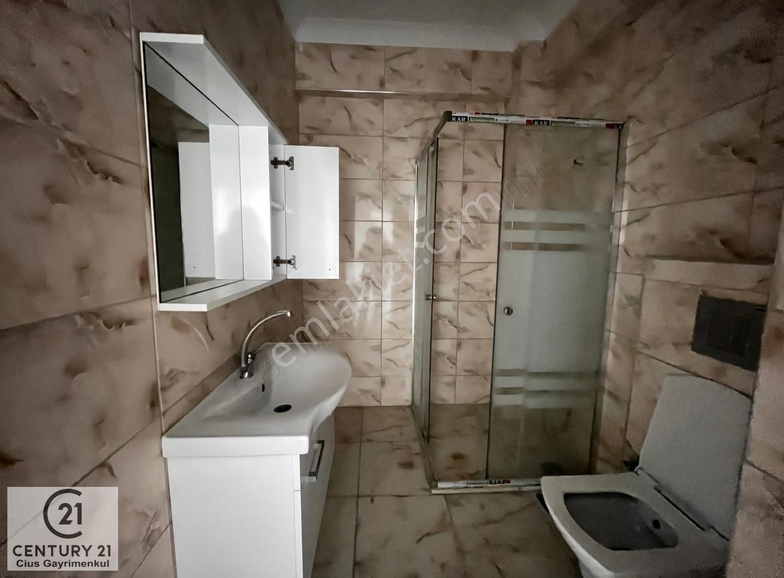 C21 Cius;iznik Artanlar Sitesinde Kiralık 1+1 Daire - Görsel 2