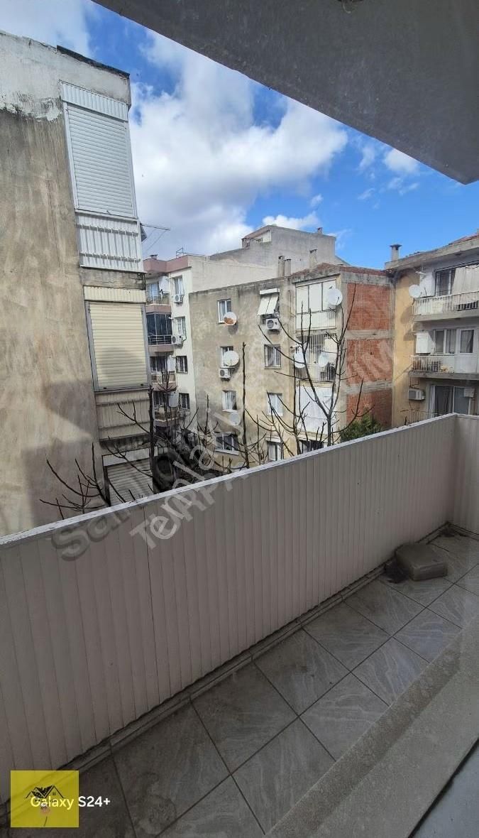 Karşıyaka Tersane Satılık 2+1 - Görsel 21