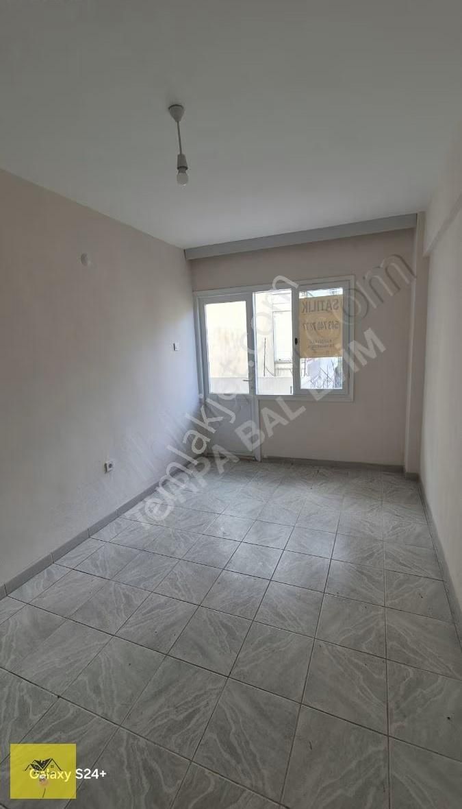 Karşıyaka Tersane Satılık 2+1 - Görsel 18