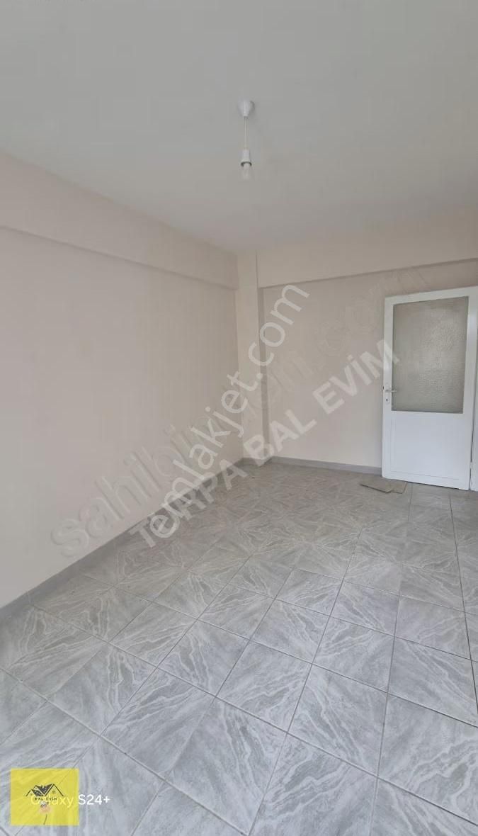 Karşıyaka Tersane Satılık 2+1 - Görsel 6