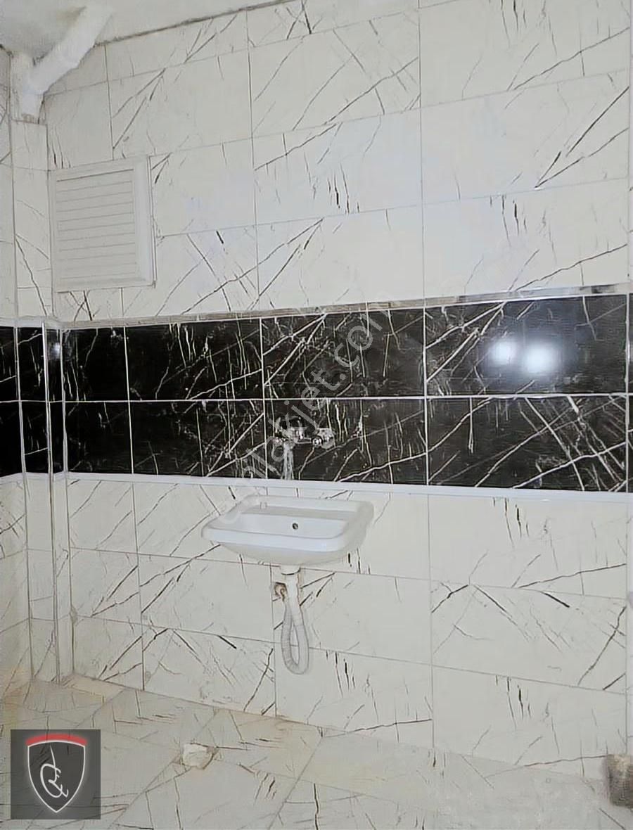 Şentepe Mahallesi Eski Hastane Civarında Kiralık 3+1 Daire - Görsel 8