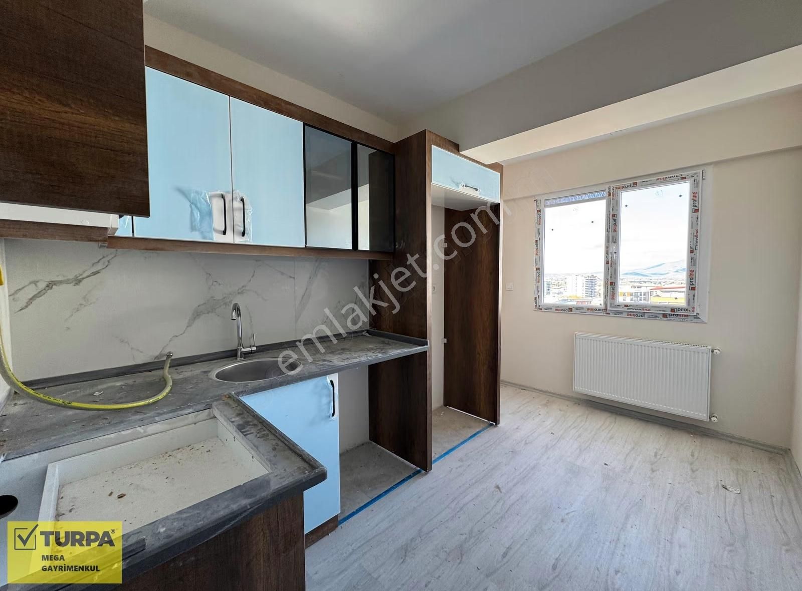 Turpa Mega Da Menemen Uğur Mumcu Mahallesinde Kiralık 2+1 Daire - Görsel 10