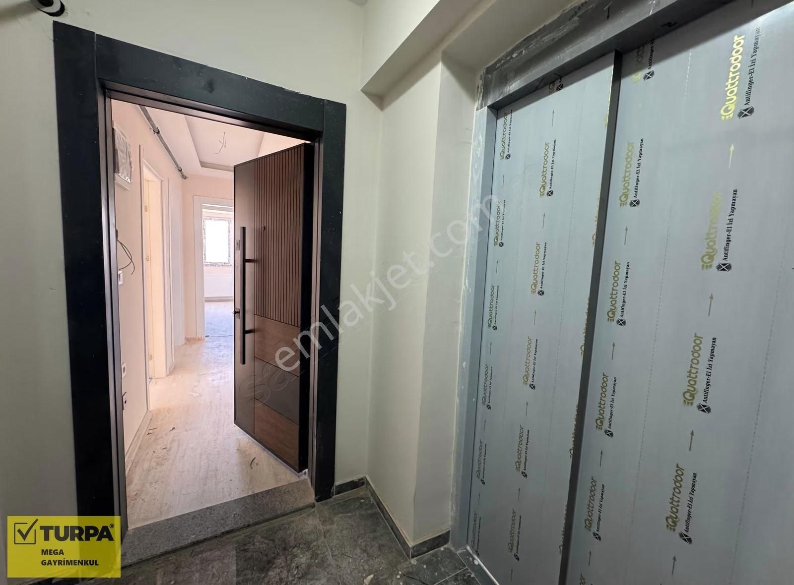 Turpa Mega Da Menemen Uğur Mumcu Mahallesinde Kiralık 2+1 Daire - Görsel 15