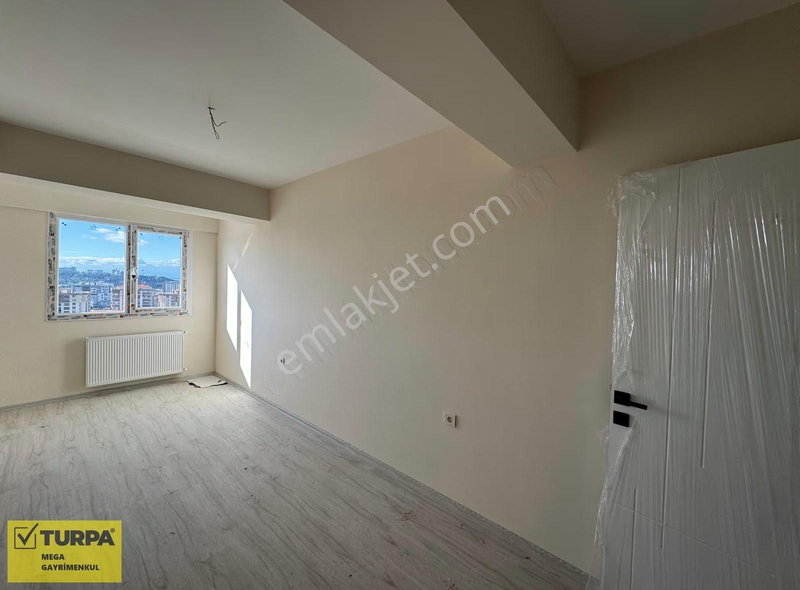 Turpa Mega Da Menemen Uğur Mumcu Mahallesinde Kiralık 2+1 Daire - Görsel 4