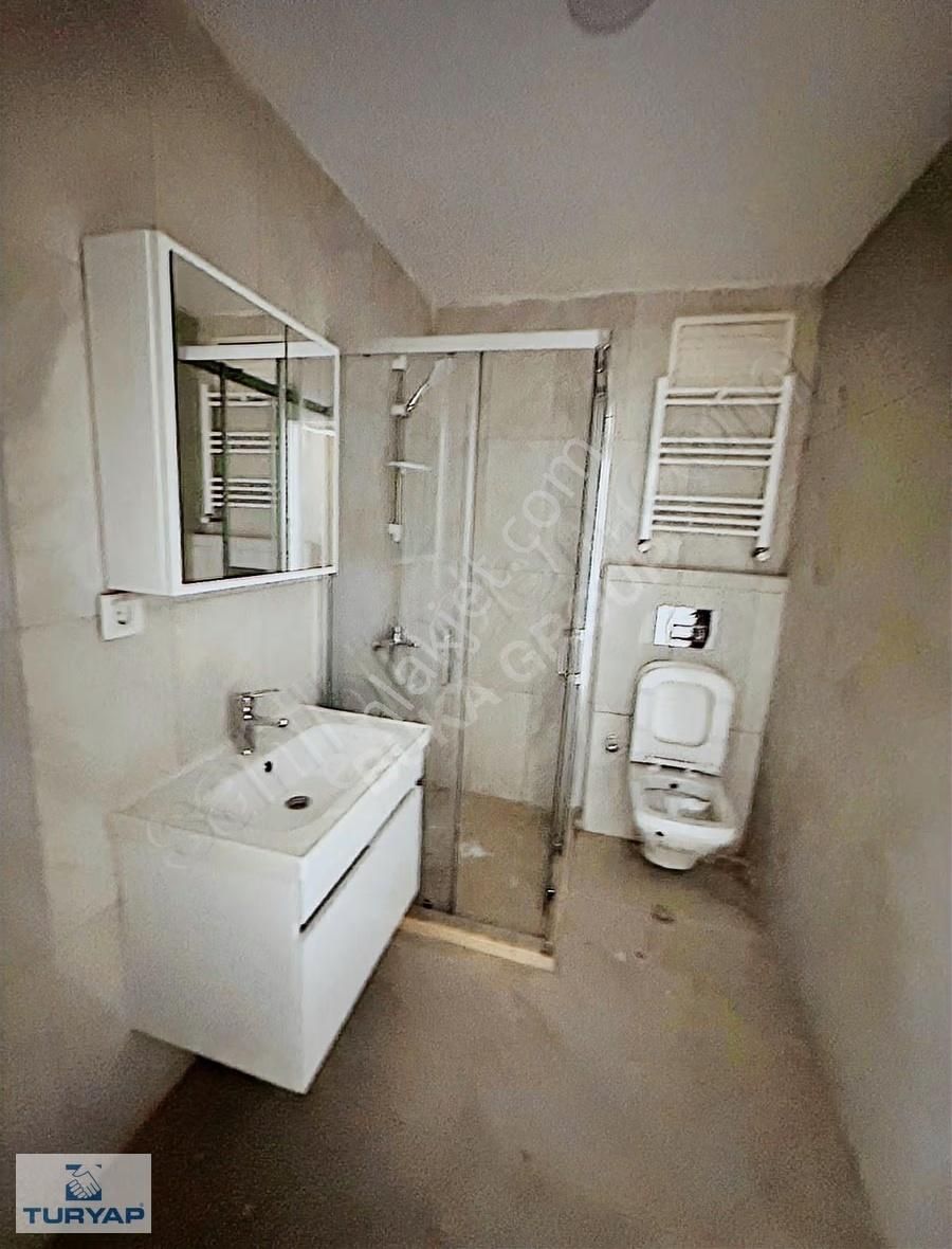 Turyap'tan 3 Kat Otoparklı Tam Donanımlı Sitede Kiralık 2+1 - Görsel 27