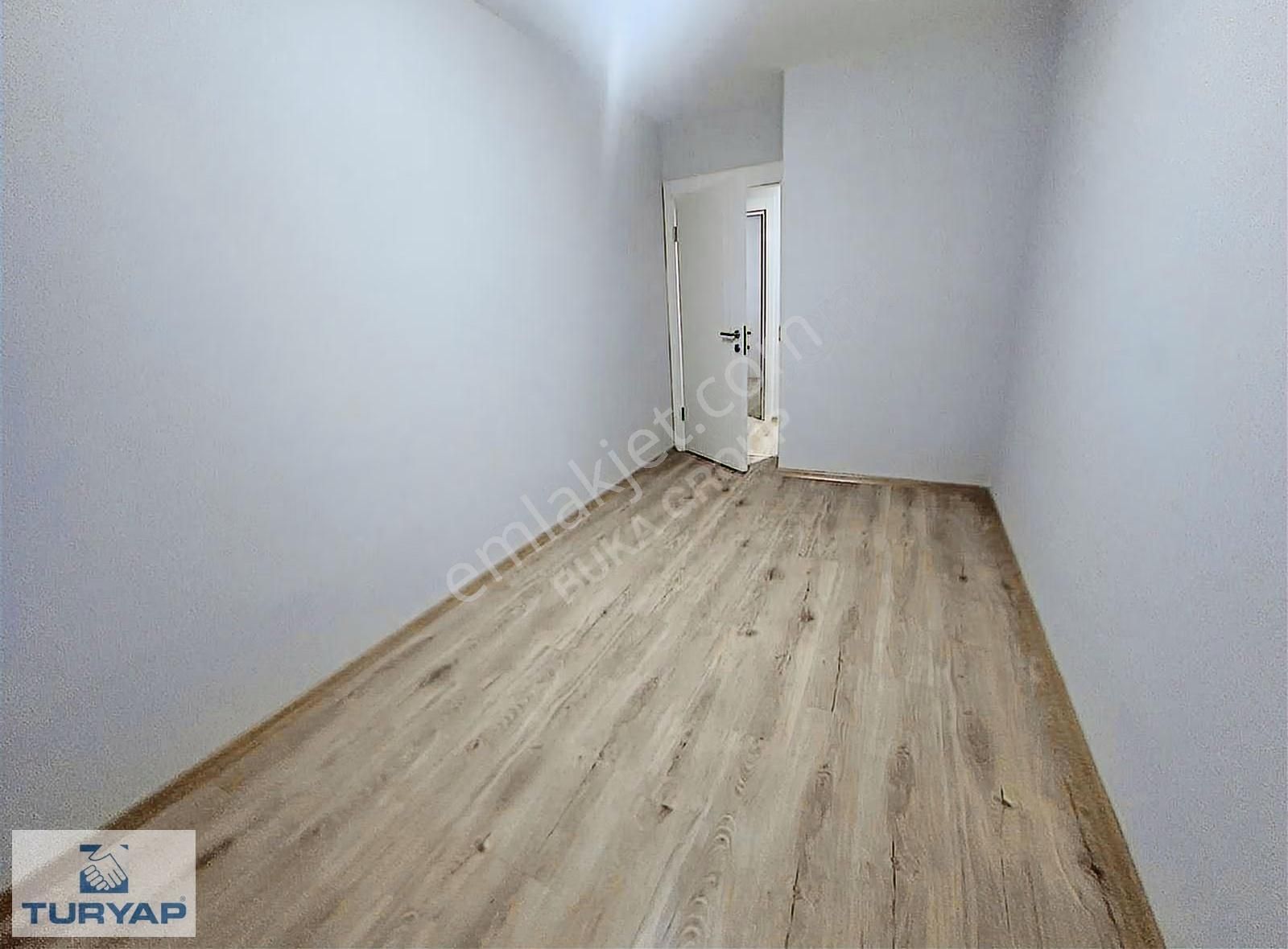 Turyap'tan 3 Kat Otoparklı Tam Donanımlı Sitede Kiralık 2+1 - Görsel 10