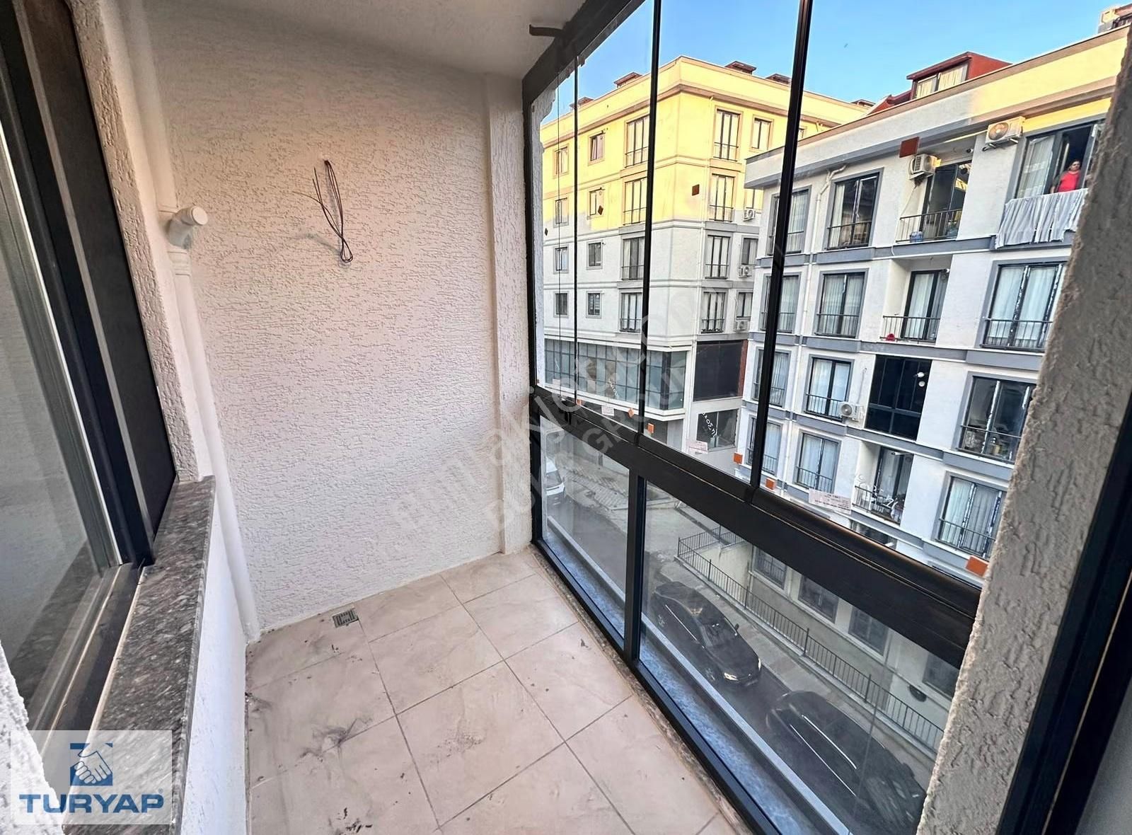 Turyap'tan 3 Kat Otoparklı Tam Donanımlı Sitede Kiralık 2+1 - Görsel 26