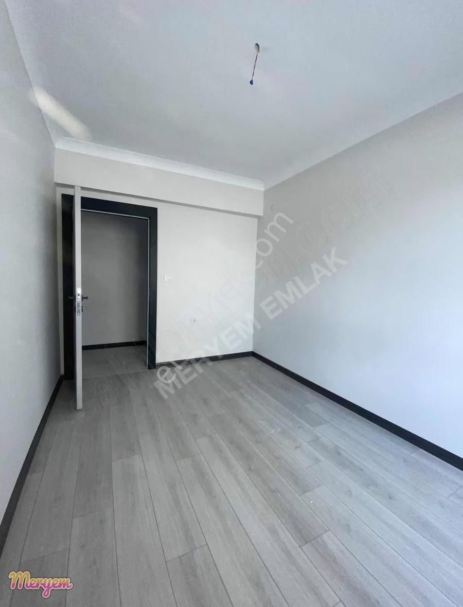 Adagrosun Arkasında Sıfır Binada 3 Kat 3+1 Satılık Daire - Görsel 32