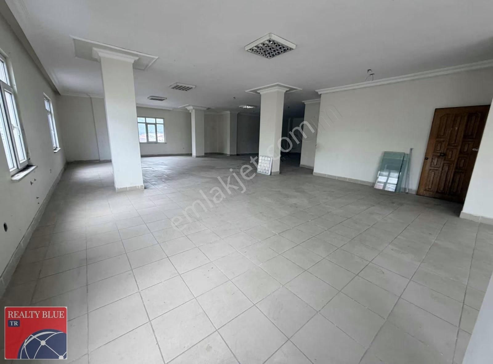 Sultanbeyli De Cadde Üzeri 275 M2 Dükkan&mağaza - Görsel 2