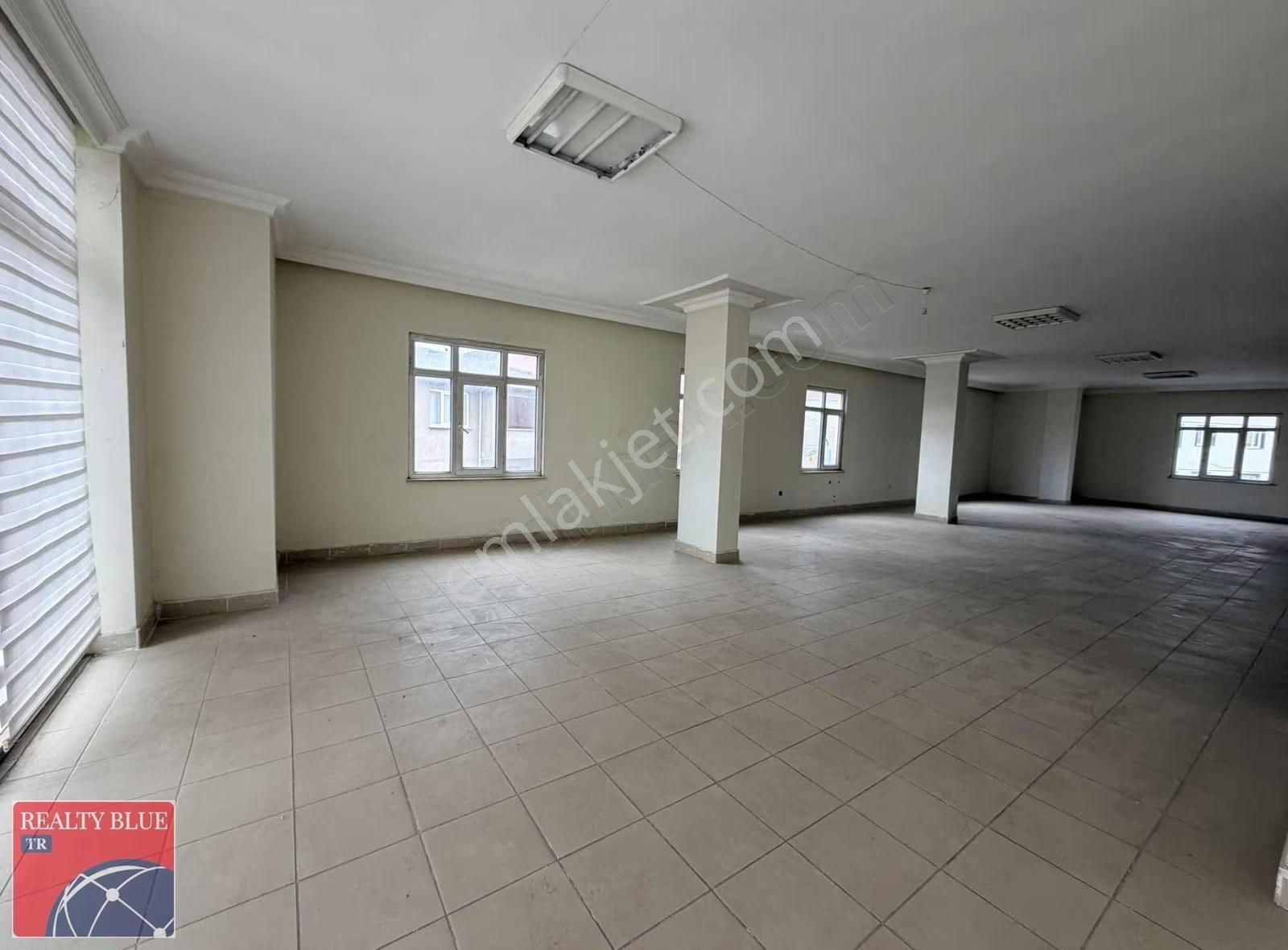 Sultanbeyli De Cadde Üzeri 275 M2 Dükkan&mağaza - Görsel 3