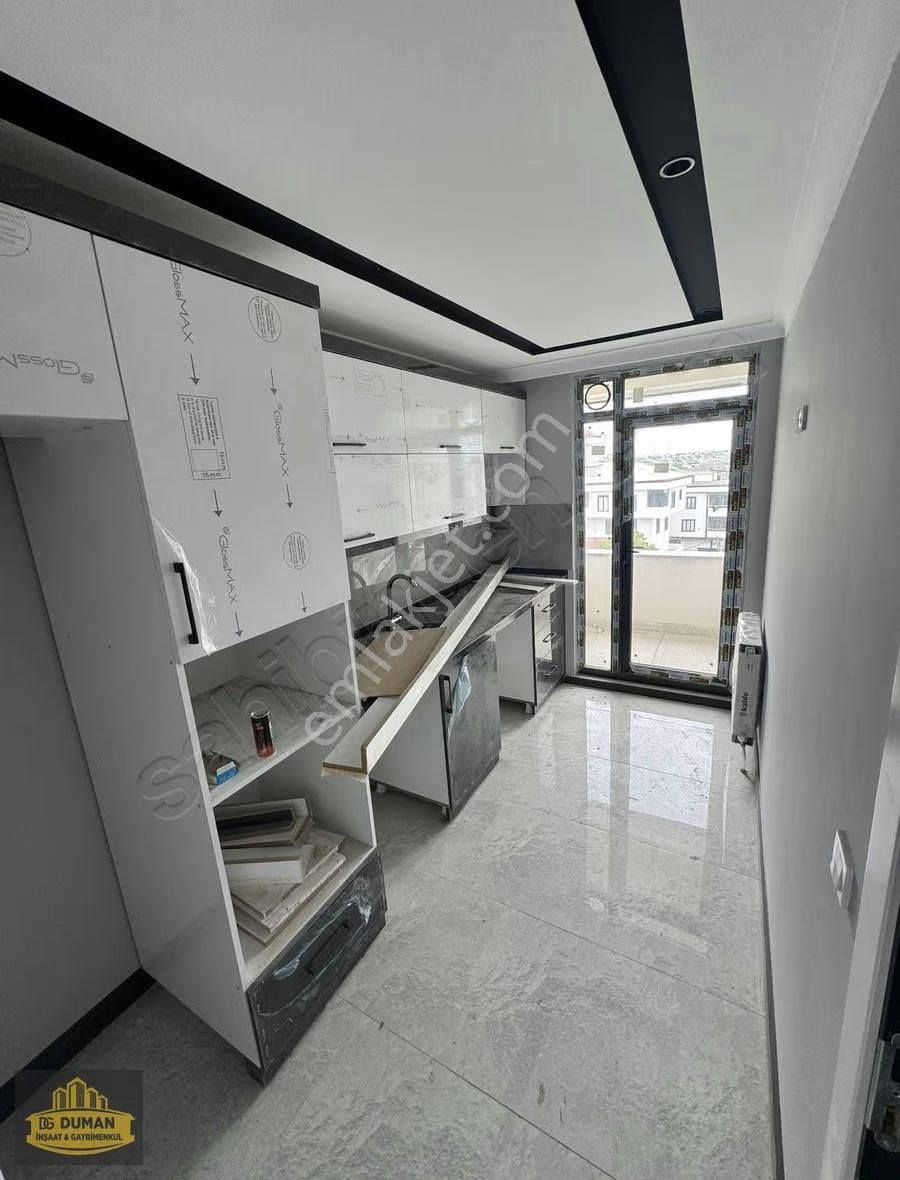 Arnavutköy Taşolukta Merkezi Konumda, Site İçi Otoparklı 2+1 - Görsel 8