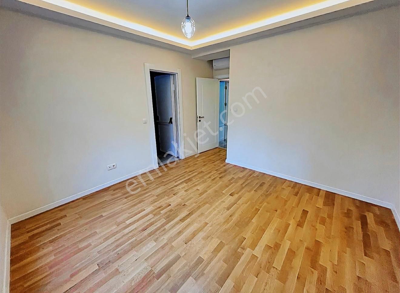 Göztepe'de Caddeye 3.sokakta Satılık Sıfır Balkonlu 3+1 Daire - Görsel 20