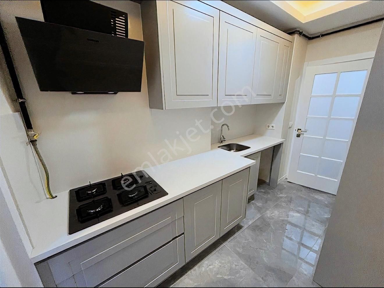 Göztepe'de Caddeye 3.sokakta Satılık Sıfır Balkonlu 3+1 Daire - Görsel 15