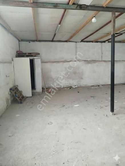 Küçükbalıklı'da Stratejik Konumlu Kiralık Atölye & Dükkan - Görsel 9