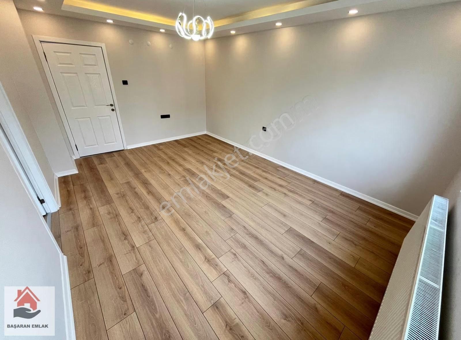 █ Pınarbaşı █ 3+1 Lüks Yapılı Ön Cephe Arakatta Kusursuz Daire █ - Görsel 11