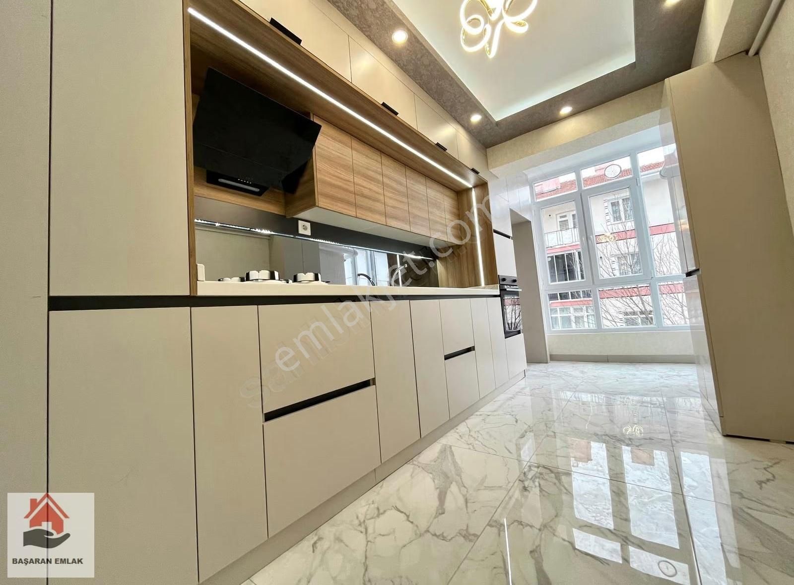 █ Özel Otoparklı █ 3+1 Ultra Lüks Yapılı Arakatta Kusursuz Daire - Görsel 17