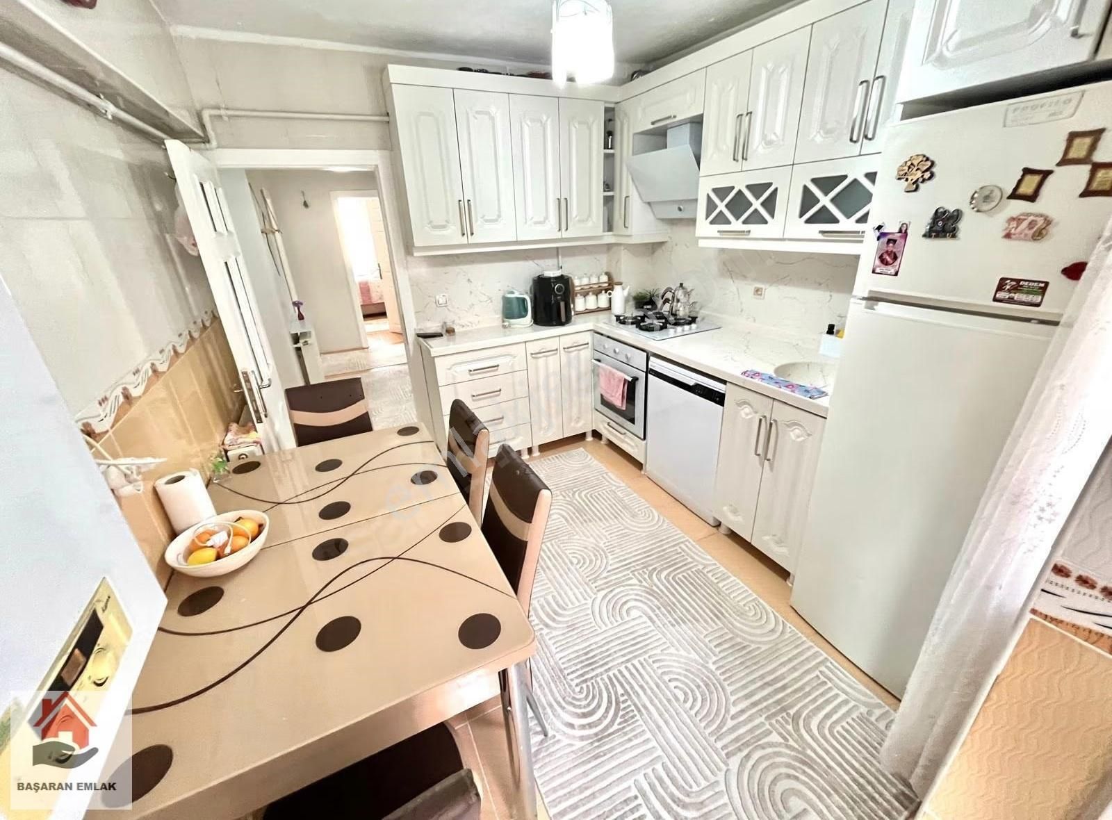 █ 13 Yıllık █ 3+1 Köşebaşı Ön Cp. Arakatta Bağımsız Fırsat Daire