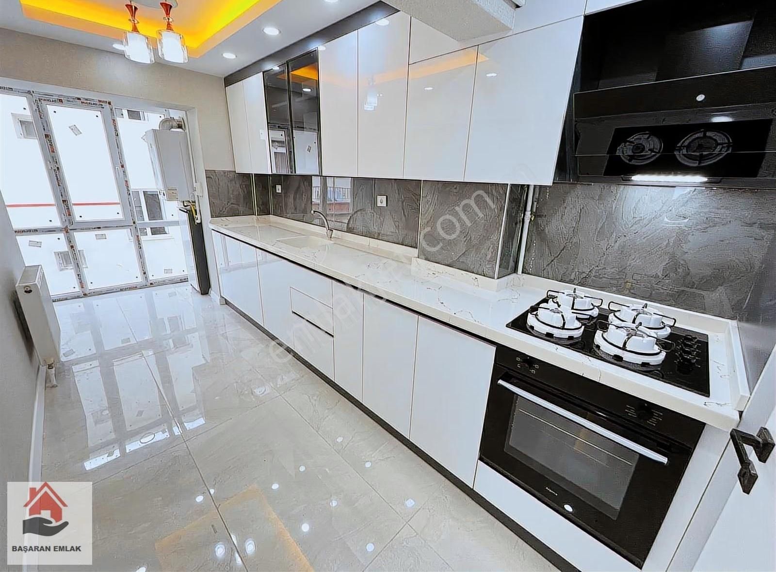 █ Atatürk Mah █ 3+1 Lüks Yapılı Arakatta Ön Cephe Fırsat Daire █