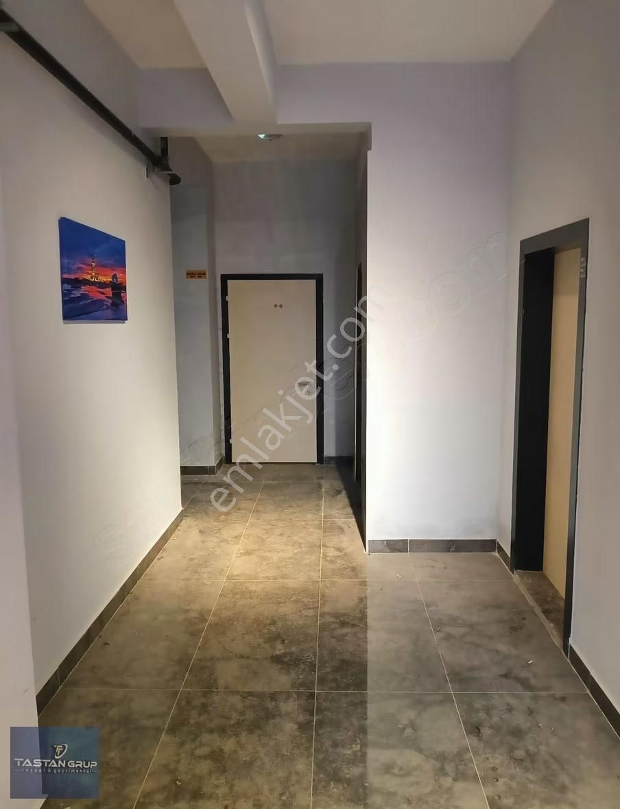 Taştan Gayrimenkul'den İncek Bulvarına Yakın 2+1 Kiralık Daire. - Görsel 24
