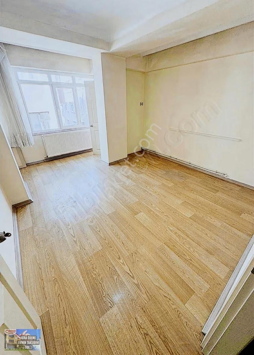 Yeni Mahle Metro Durağının Yanında Çok Acil Satılık 95m2 2+1 - Görsel 6