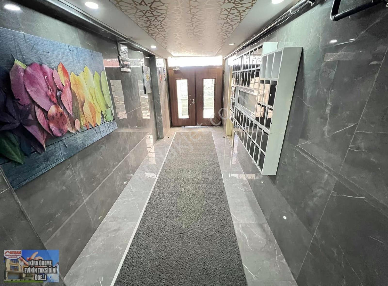 Eyup Sultan Haliç Evlerin'de Sitye De Satılık 80m2 2+1 Daire - Görsel 22