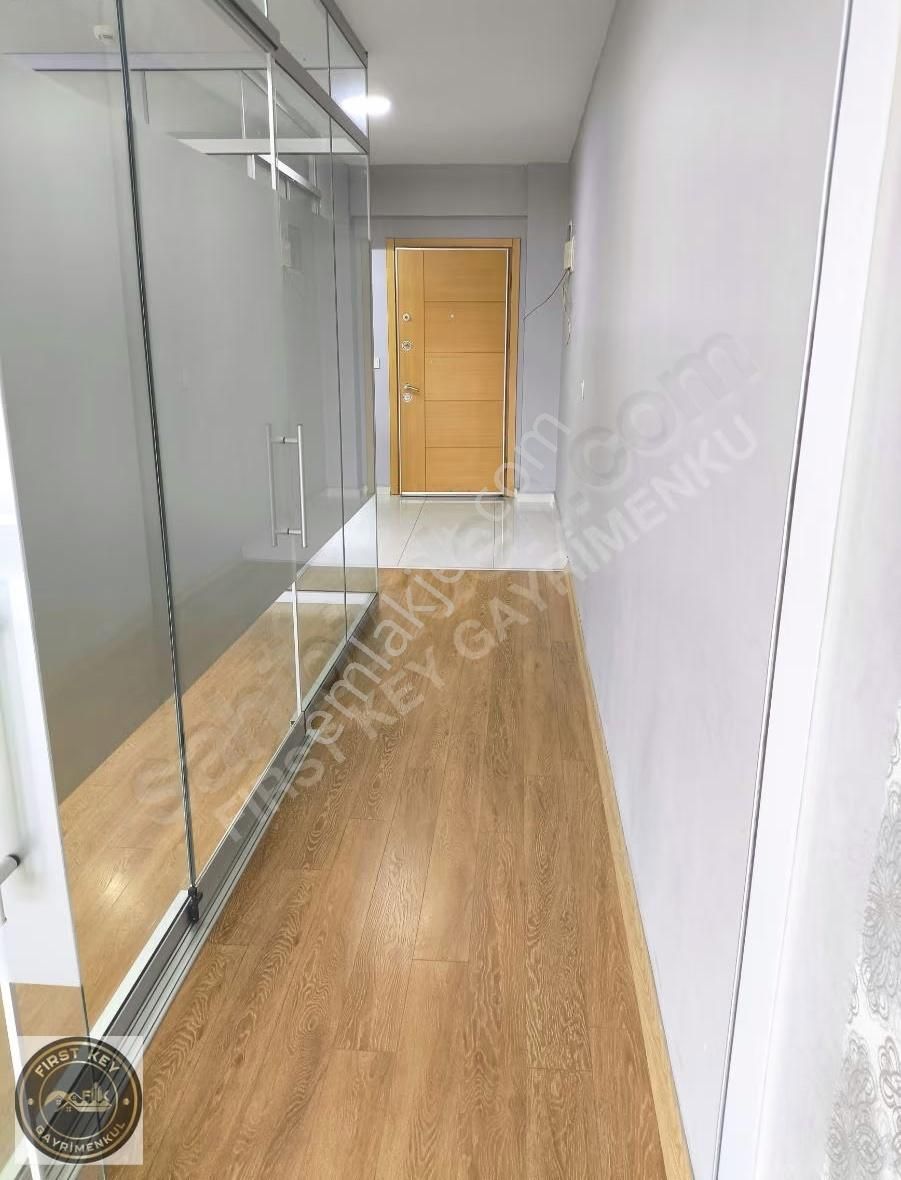 Gümüş Plaza Metroda Kiralık 1+1 Ofis (68m²) - Görsel 14