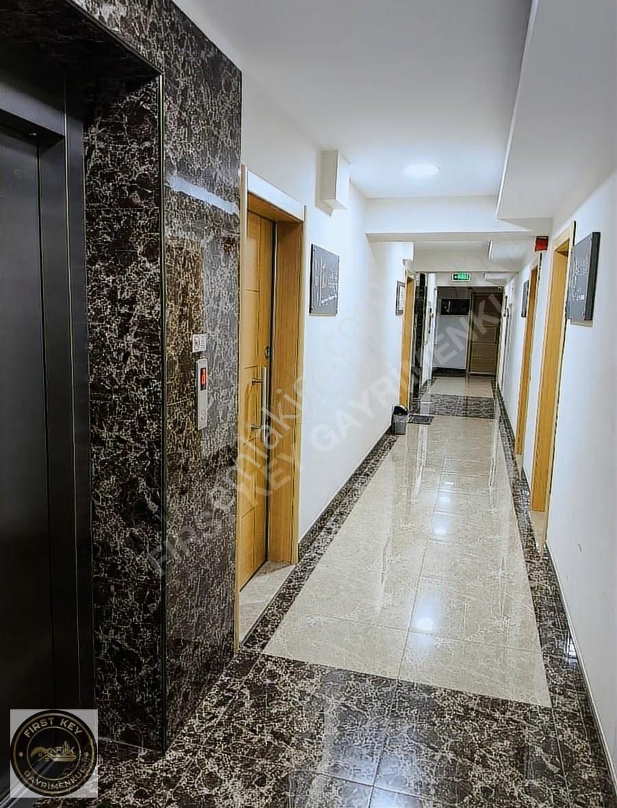 Gümüş Plaza Metroda Kiralık 1+1 Ofis (68m²) - Görsel 7