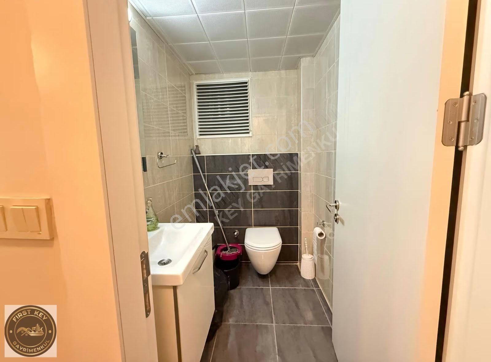 Gümüş Plaza Metroda Eşyalı Kiralık Ofis (kdv Avantajlı) - Görsel 24