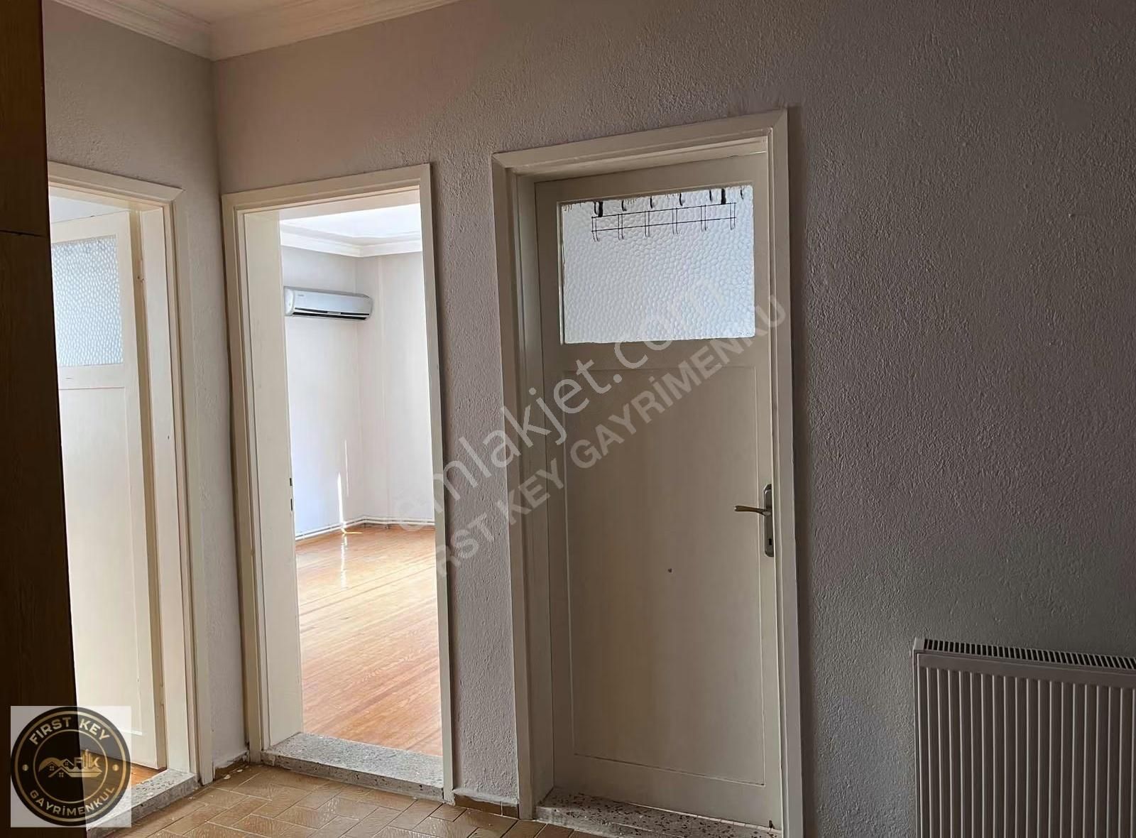 Bornova Rafetpaşa Mh. Arakat, Doğalgazlı, Kiralık 3+1 - Görsel 16
