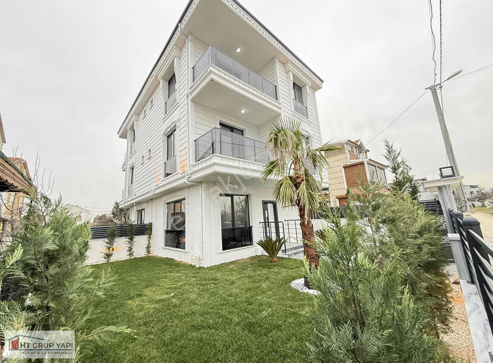 ▃▅▇ht Grup▇▅▃!!!beyaz Saray Huzur Dolu Muhteşem Bir Villa!!!