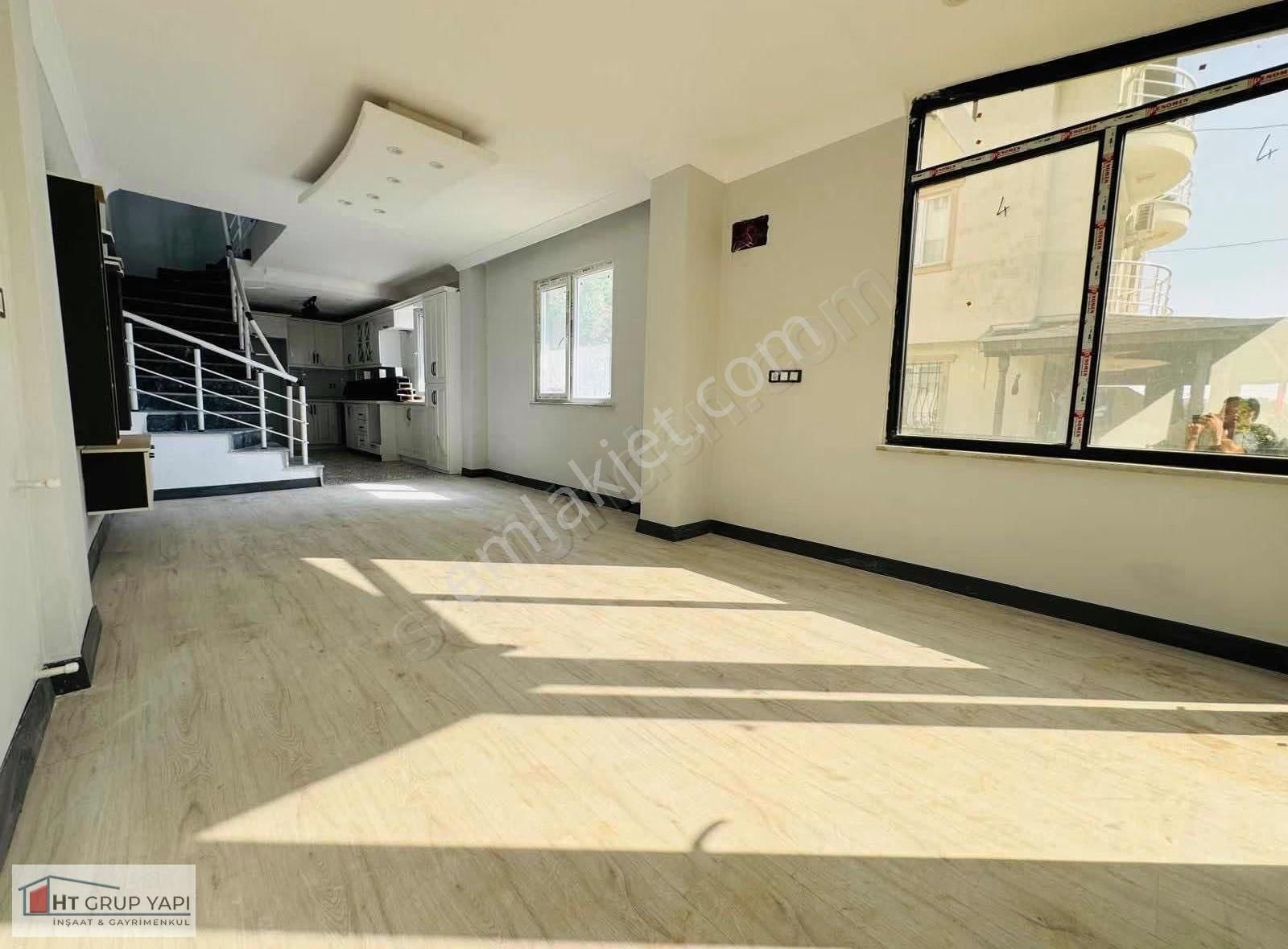 ▃▅▇ht Grup▇▅▃denize Yakın Merkez'de Geniş Bahçeli Villa - Görsel 30