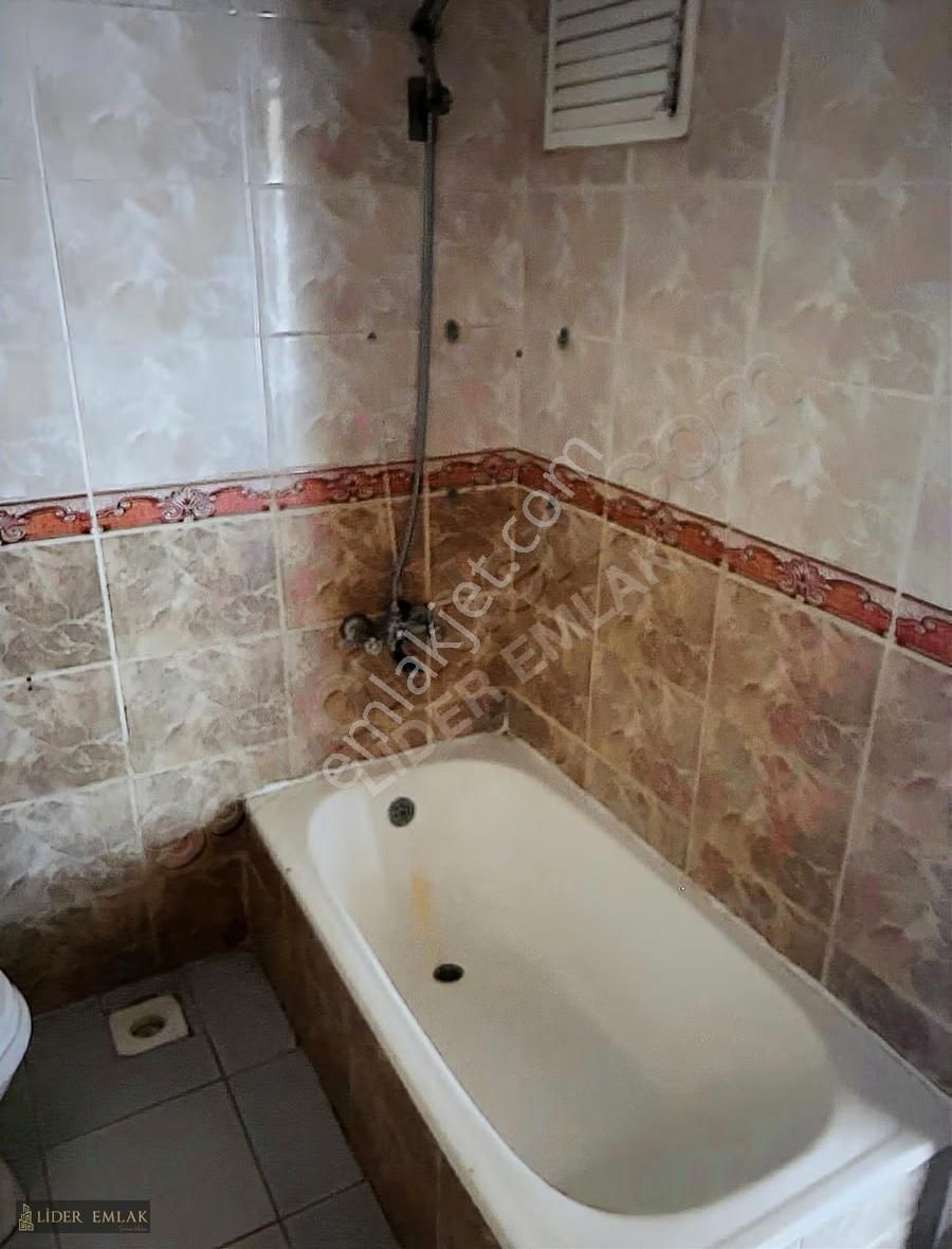 Lider Emlak'tan Yıldıztepe'de Cadde Üzeri Kiralık Daire - Görsel 9