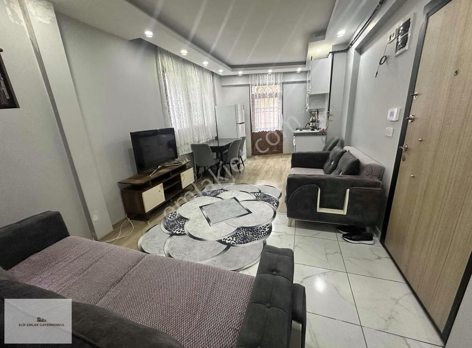 Ana Caddde Üzerinde Kiralık 2+1 Full Eşyalı Daire