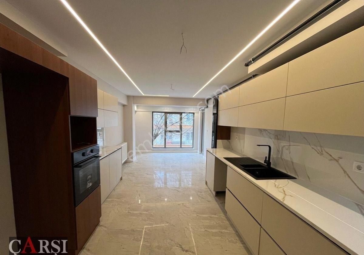 Çarşı' Dan Modern Mimari, 170 M2 Net, Ara Kat, Şık 4+1 - Görsel 17