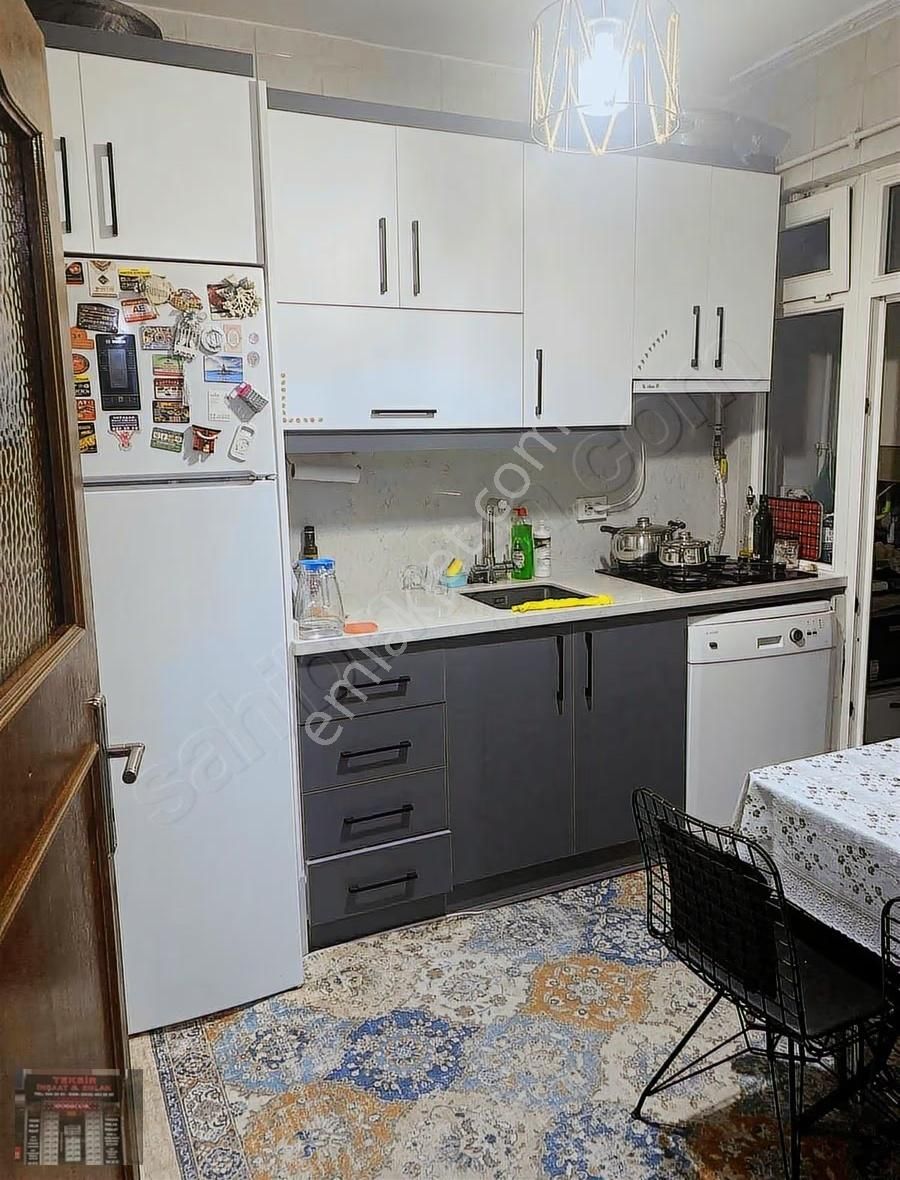 Tekbir Emlaktan Satılık Çok Ferah Daire - Görsel 17