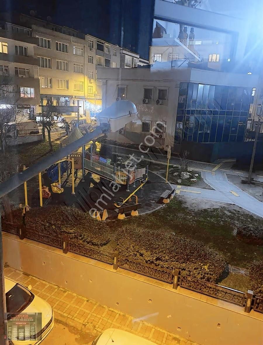 Tekbir Emlaktan Satılık Çok Ferah Daire - Görsel 21