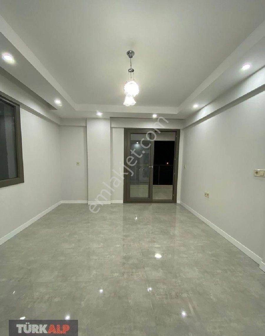 Denizli Karahasanlıda Şehir Hastanesi Yanı 3+1 Satılık Daire - Görsel 6