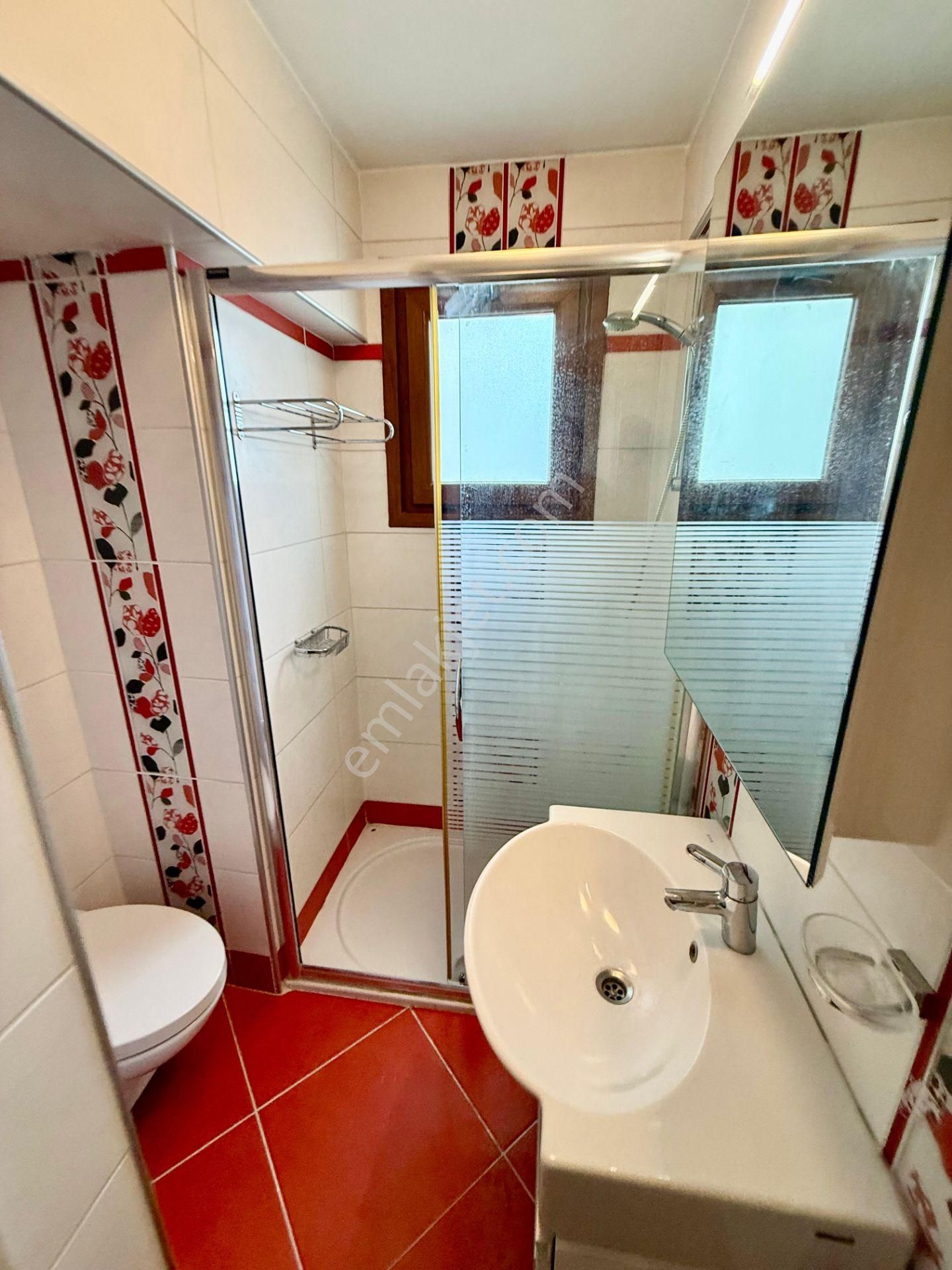 Göztepe'de Bağdat Caddesine Yakın Satılık Balkonlu 4+1 Daire - Görsel 18