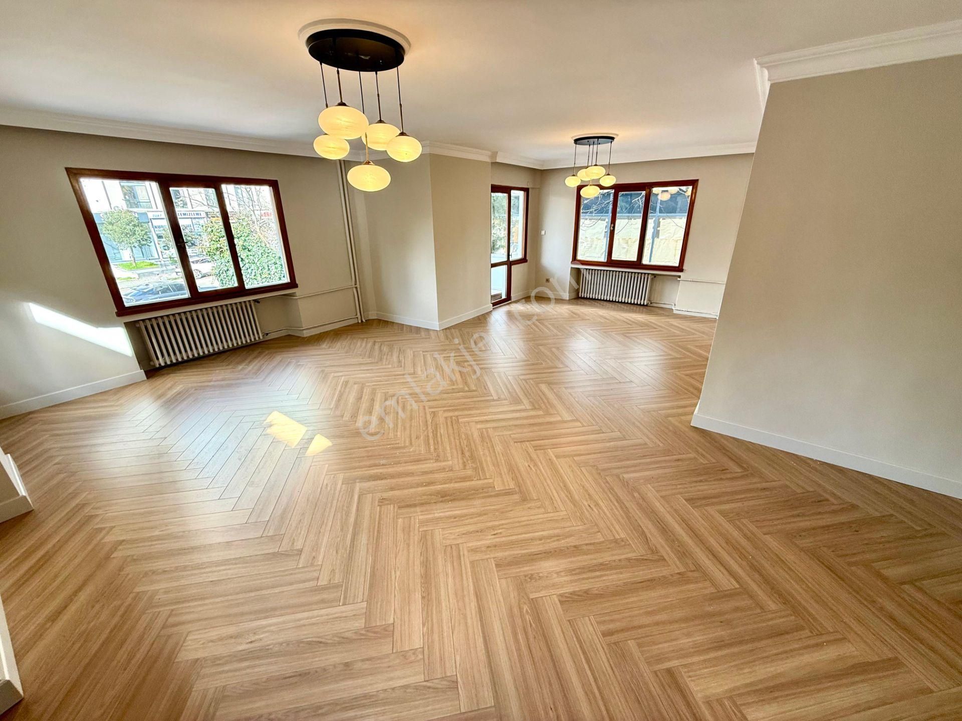 Göztepe'de Bağdat Caddesine Yakın Satılık Balkonlu 4+1 Daire - Görsel 6