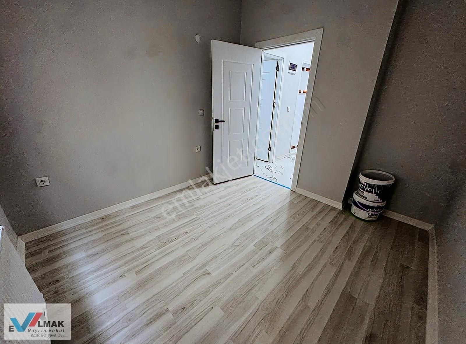 Evalmak'tan Mehmet Akif Mah.de Satılık 2+1 Arakat Daire - Görsel 15