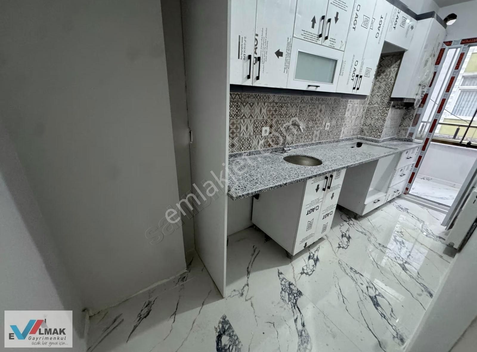 Evalmak'tan Mehmet Akif Mah.de Satılık 2+1 Arakat Daire - Görsel 22