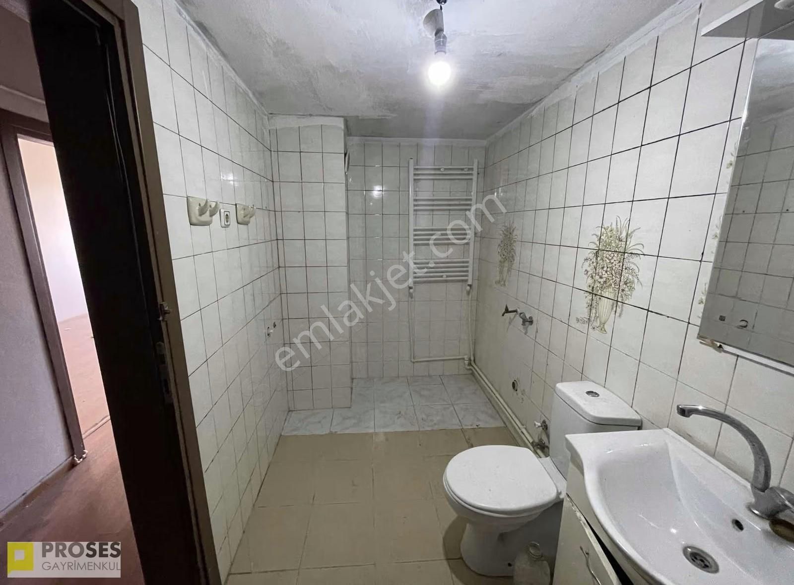 Adapazarı Merkezde Satılık 3+1 Daire - Görsel 16