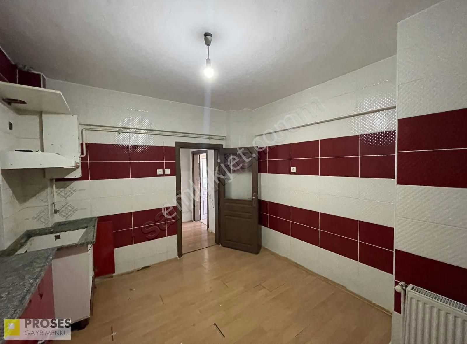 Adapazarı Merkezde Satılık 3+1 Daire - Görsel 22