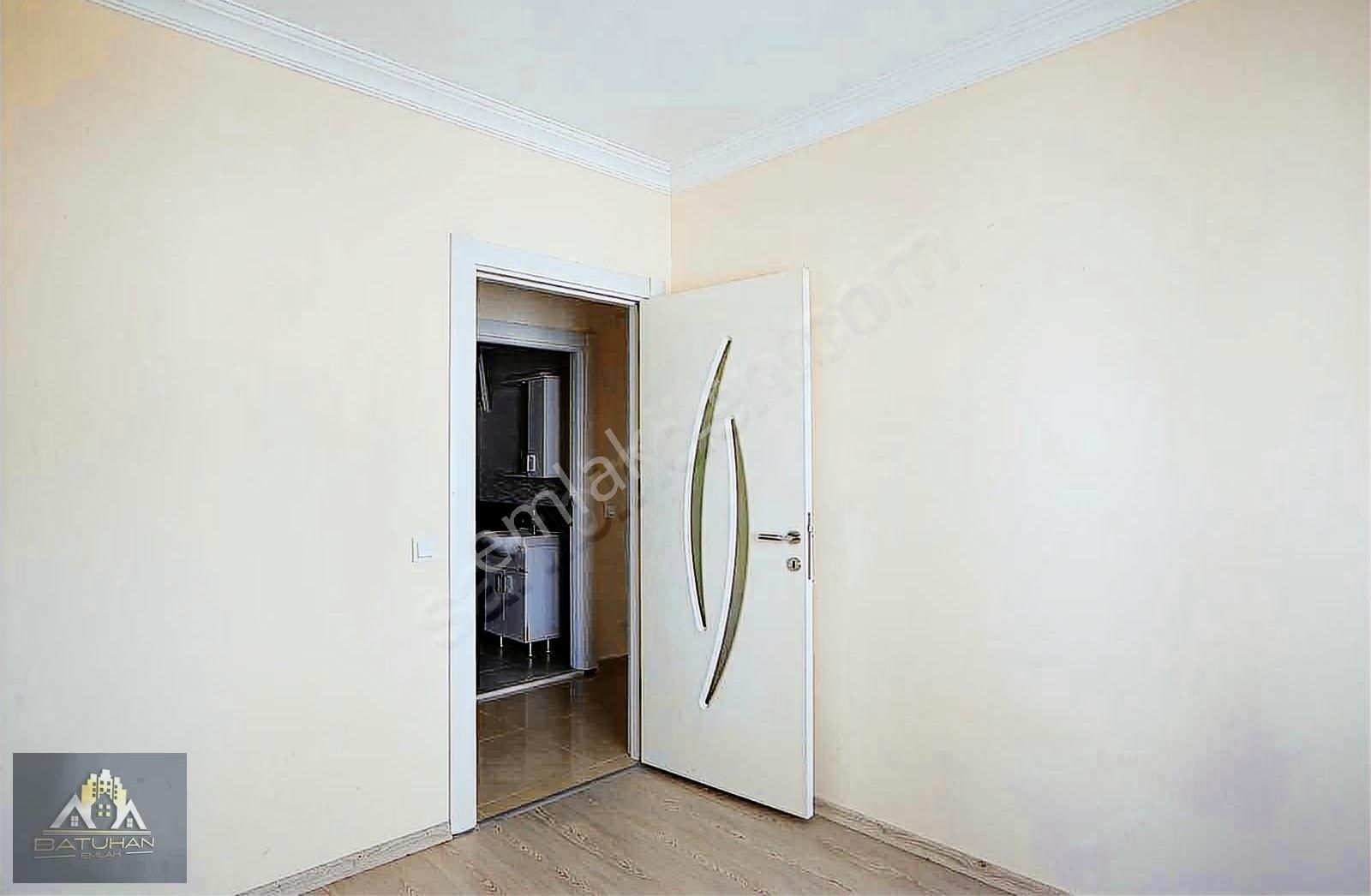 Kuşkavağı Mah. Denize Yürüme Mesafesinde 3+1 Daire - Görsel 2