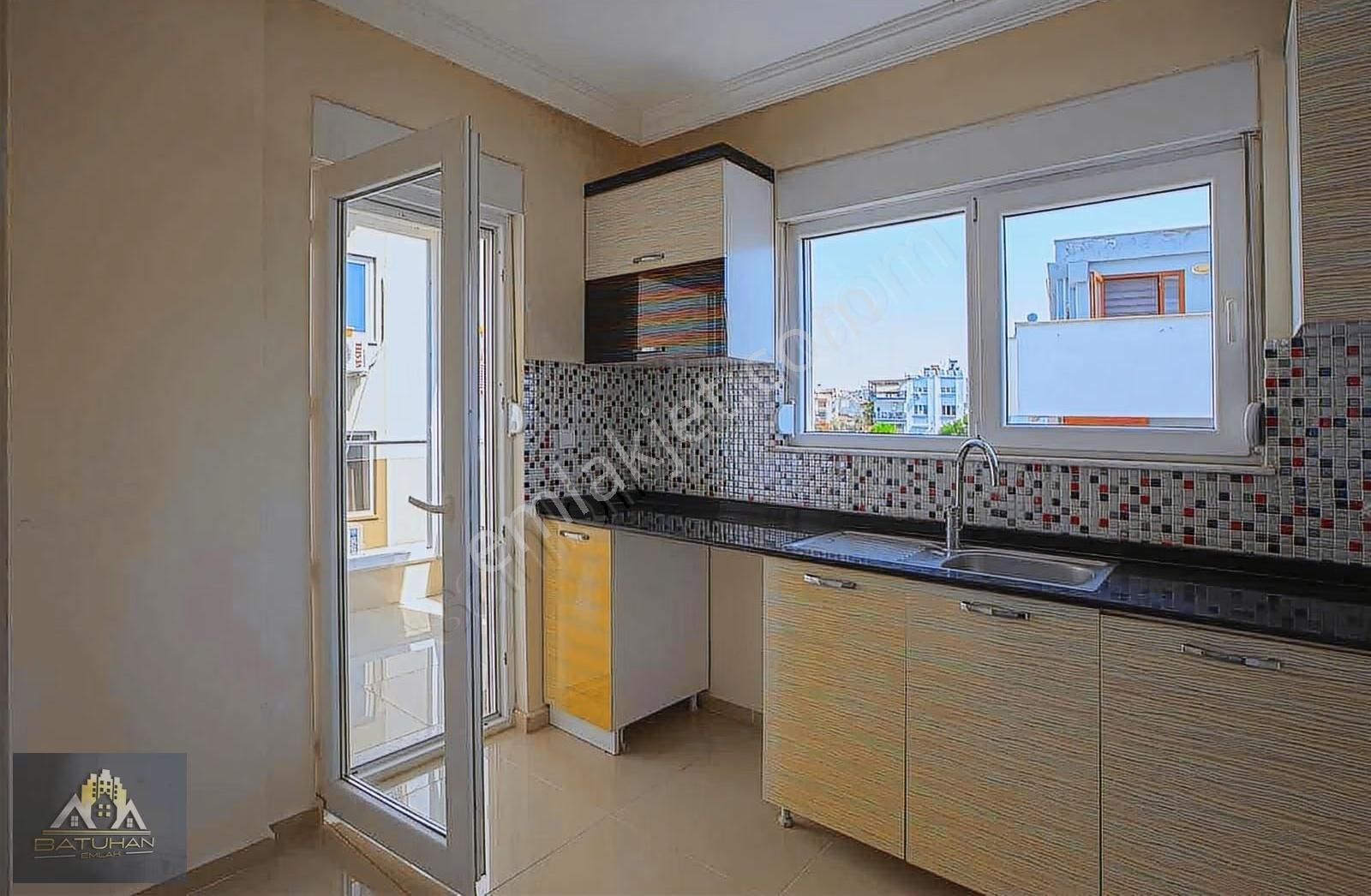 Kuşkavağı Mah. Denize Yürüme Mesafesinde 3+1 Daire - Görsel 8